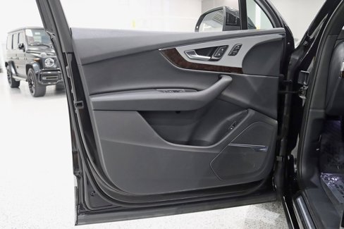 Used 2019 Audi Q7 2.0T Premium Plus w/ Premium Plus Package image 37