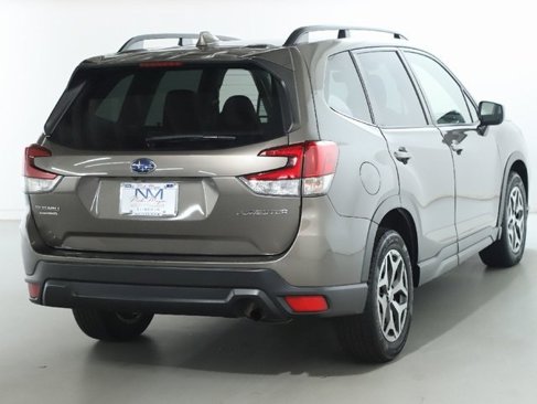 Used 2020 Subaru Forester Premium image 49