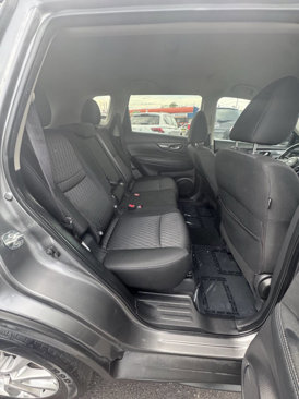Used 2019 Nissan Rogue SV image 22
