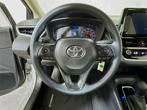 Used 2024 Toyota Corolla LE image 9