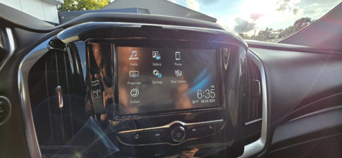 Used 2018 Chevrolet Traverse LT image 19