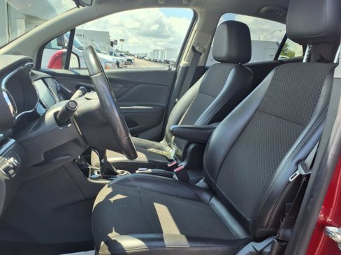 Used 2019 Buick Encore Preferred image 11
