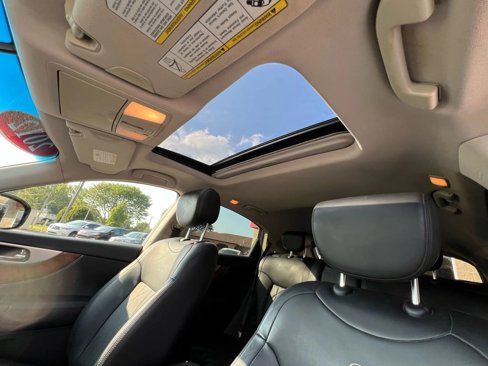Used 2012 INFINITI FX35 AWD w/ Premium Pkg image 16