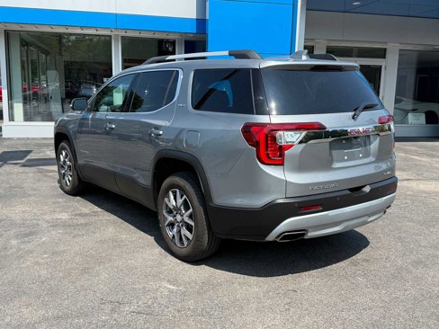 Used 2023 GMC Acadia SLT w/ Preferred Package image 7