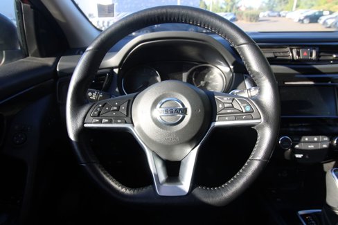 Used 2022 Nissan Rogue Sport SV w/ Technology Package image 13