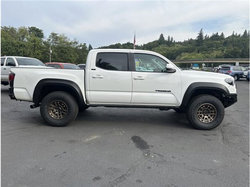 Used 2023 Toyota Tacoma 4x4 Double Cab image 12