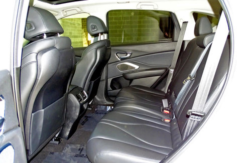 Used 2020 Acura RDX SH-AWD image 15