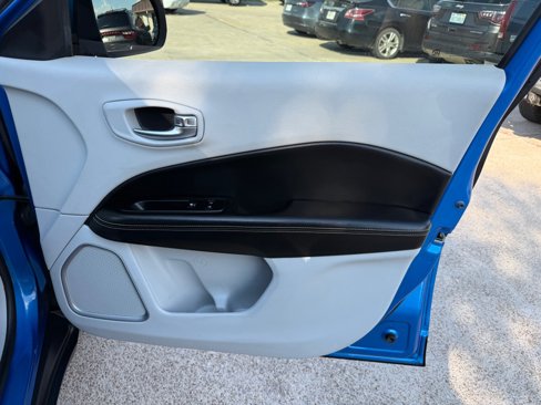 Used 2019 Jeep Compass Latitude w/ Popular Equipment Group image 18