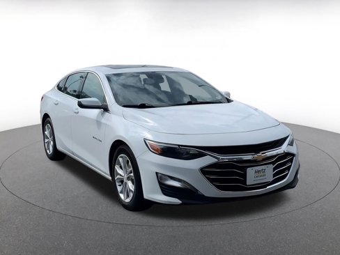 Used 2024 Chevrolet Malibu LT image 3