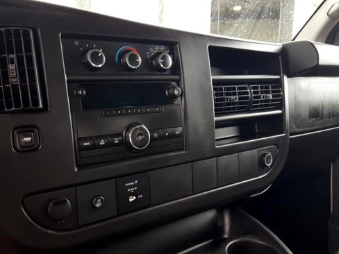 Used 2012 Chevrolet Express 3500 image 15