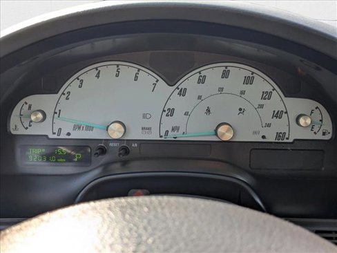 Used 2002 Ford Thunderbird image 11