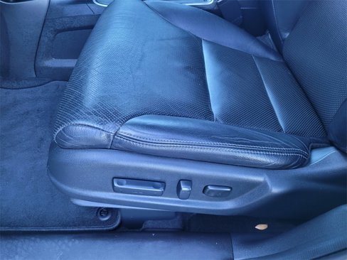 Used 2015 Honda CR-V Touring image 26