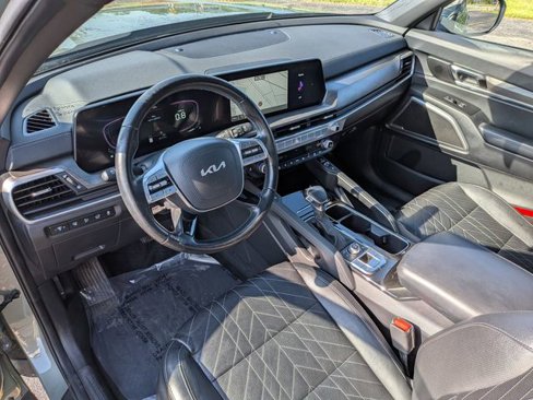 Used 2023 Kia Telluride EX X-Line image 11