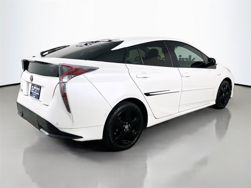 Used 2017 Toyota Prius Four Touring image 7