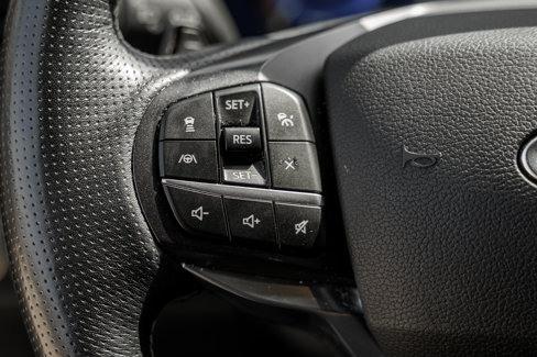 Used 2020 Ford Explorer ST w/ Premium Technology Package image 17