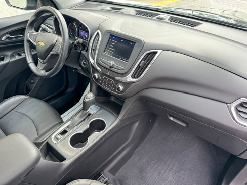 Used 2020 Chevrolet Equinox LT w/ Midnight Edition image 24