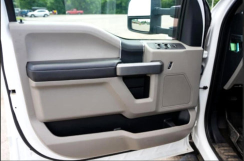 Used 2017 Ford F350 XLT image 14