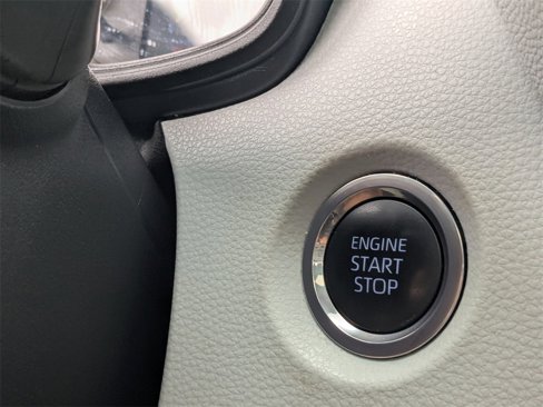 Used 2022 Toyota Corolla SE image 27