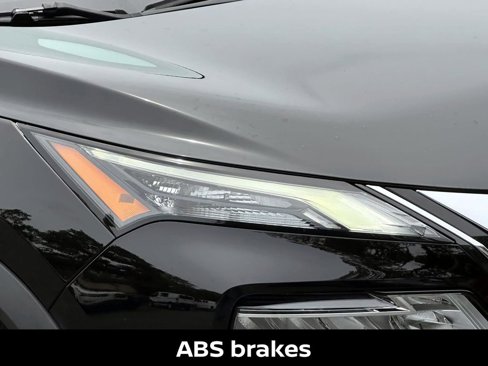 Certified 2022 Nissan Rogue SV image 12
