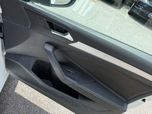 New 2025 Volkswagen Jetta Sport image 31