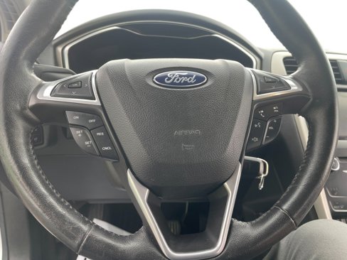Used 2014 Ford Fusion SE w/ Equipment Group 202A image 20