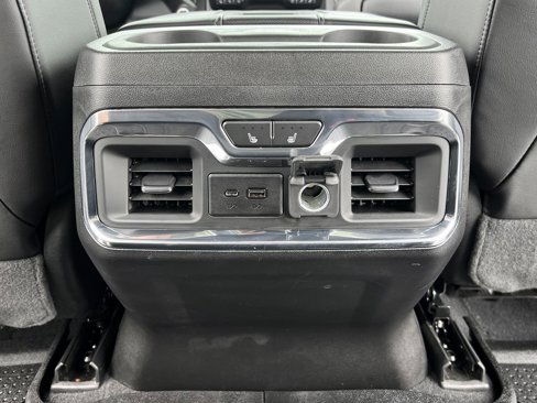 Used 2020 Chevrolet Silverado 1500 High Country image 25