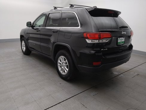 Used 2020 Jeep Grand Cherokee Laredo image 5