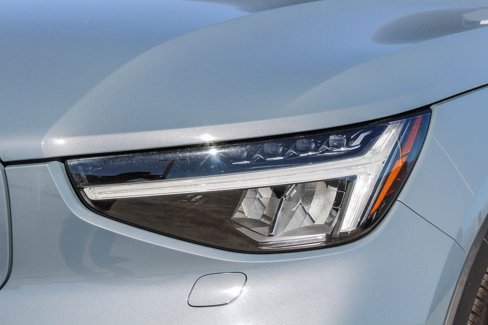 Used 2023 Volvo C40 P8 Recharge Ultimate image 4