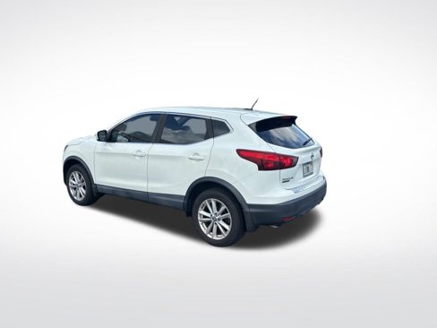 Used 2019 Nissan Rogue Sport S w/ Appearance Package image 5