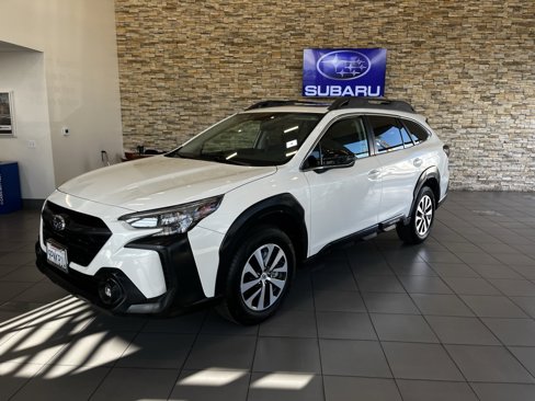 Certified 2025 Subaru Outback Premium image 1