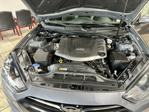 Used 2016 Hyundai Genesis 3.8 image 11