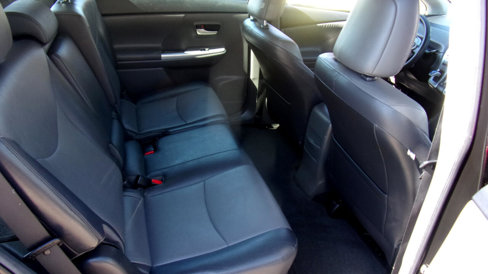 Used 2012 Toyota Prius V Five image 13