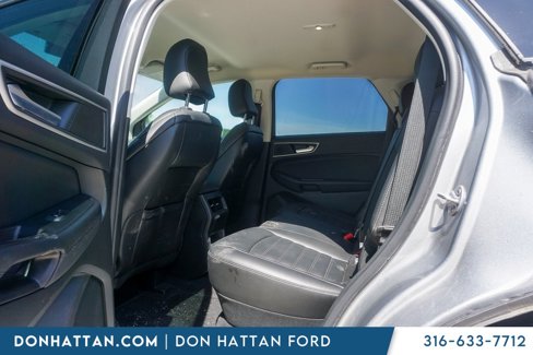 Used 2022 Ford Edge SEL w/ Convenience Package image 18