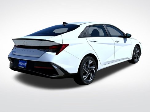 New 2025 Hyundai Elantra Sport image 6