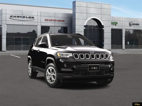 New 2025 Jeep Compass Latitude image 36
