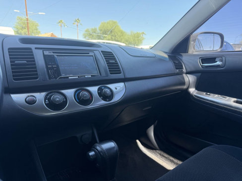 Used 2002 Toyota Camry LE image 25