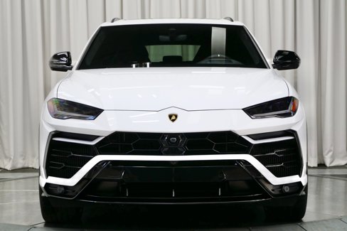 Used 2022 Lamborghini Urus image 3