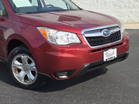 Used 2015 Subaru Forester 2.5i image 2