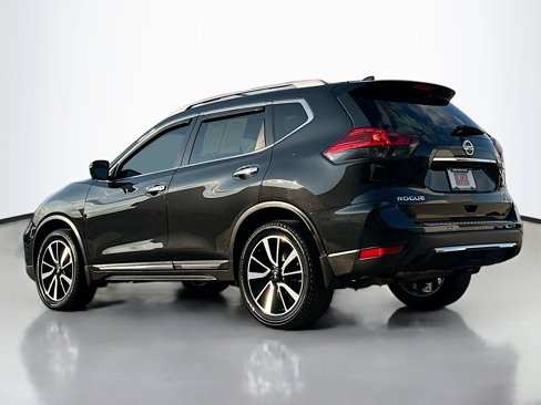 Used 2017 Nissan Rogue SL w/ SL Premium Package image 12