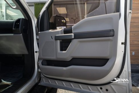 Used 2018 Ford F150 XLT image 15