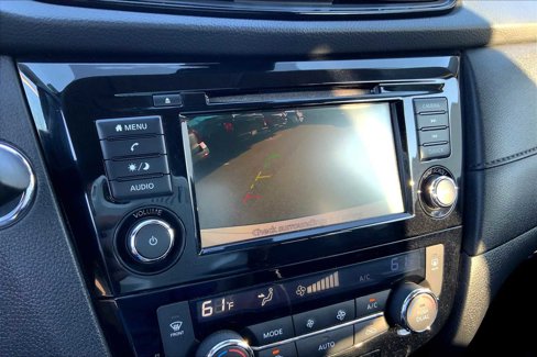 Used 2019 Nissan Rogue SV image 27