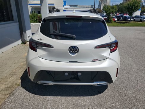Used 2021 Toyota Corolla XSE image 9