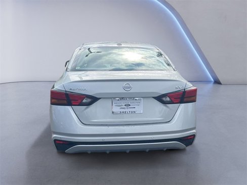 Used 2022 Nissan Altima 2.5 SV image 6