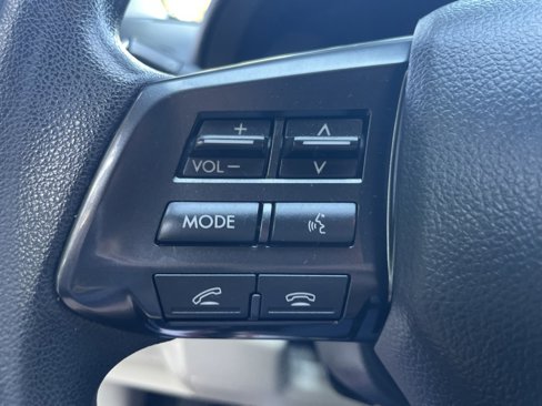 Used 2013 Subaru Crosstrek 2.0i Premium image 11