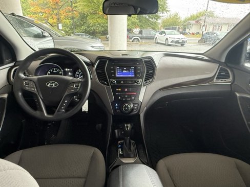 Used 2018 Hyundai Santa Fe Sport image 19