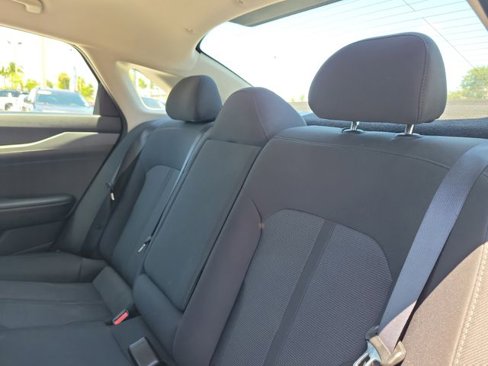Used 2023 Kia K5 LXS image 12