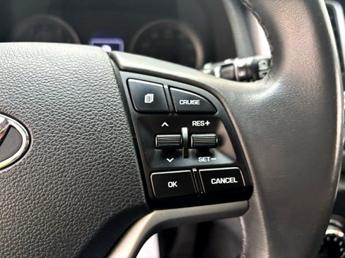 Used 2016 Hyundai Tucson Sport image 17