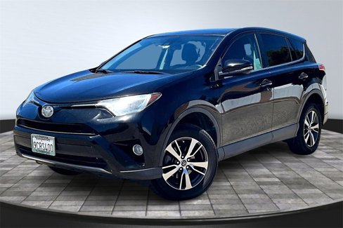 Used 2018 Toyota RAV4 XLE image 12