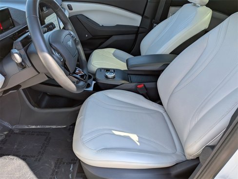 Used 2022 Ford Mustang Mach-E Premium image 12
