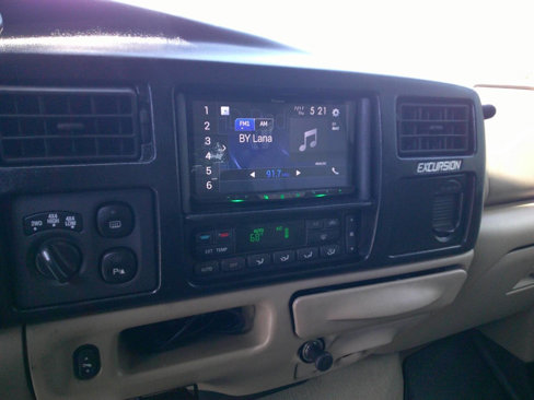Used 2005 Ford Excursion Limited image 12